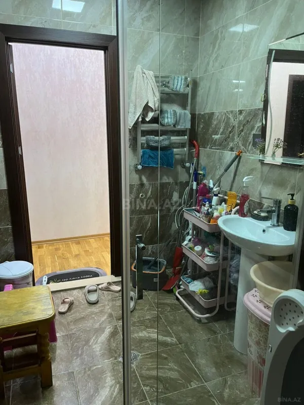 Satılır 3 otaqlı mənzil 110 m²