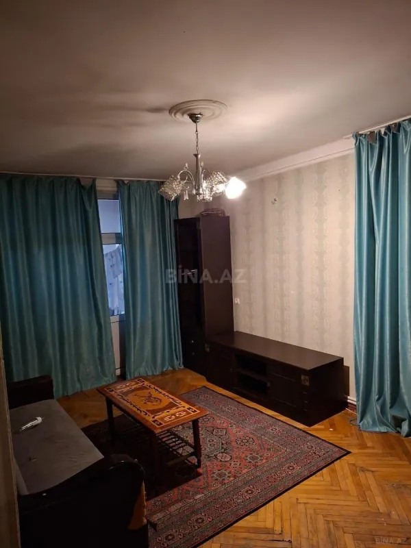 Satılır 2 otaqlı mənzil 48 m²