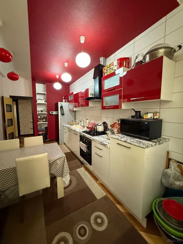 Kirayə verilir 3 otaqlı mənzil 120 m²