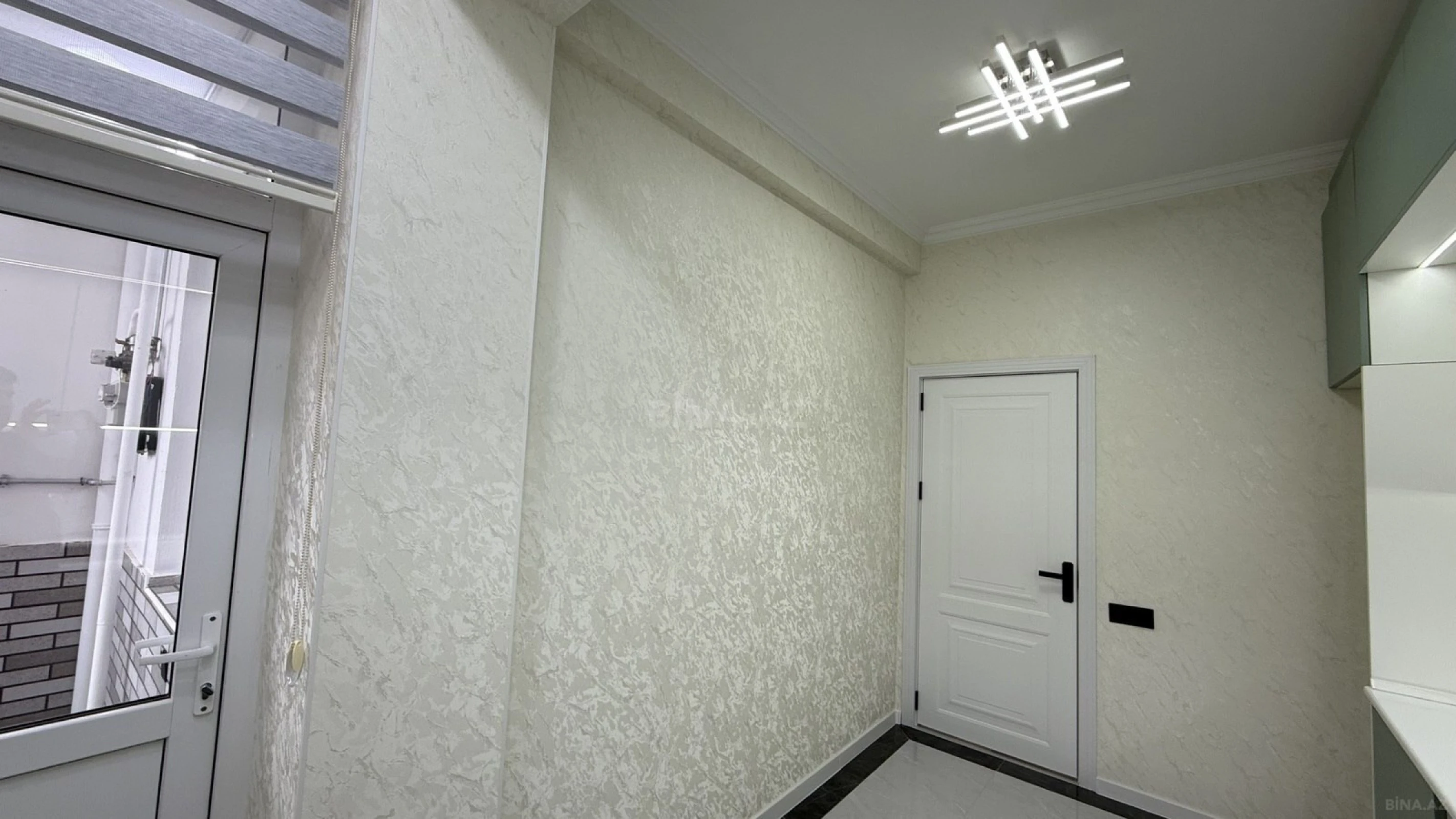 Satılır 3 otaqlı mənzil 75 m²