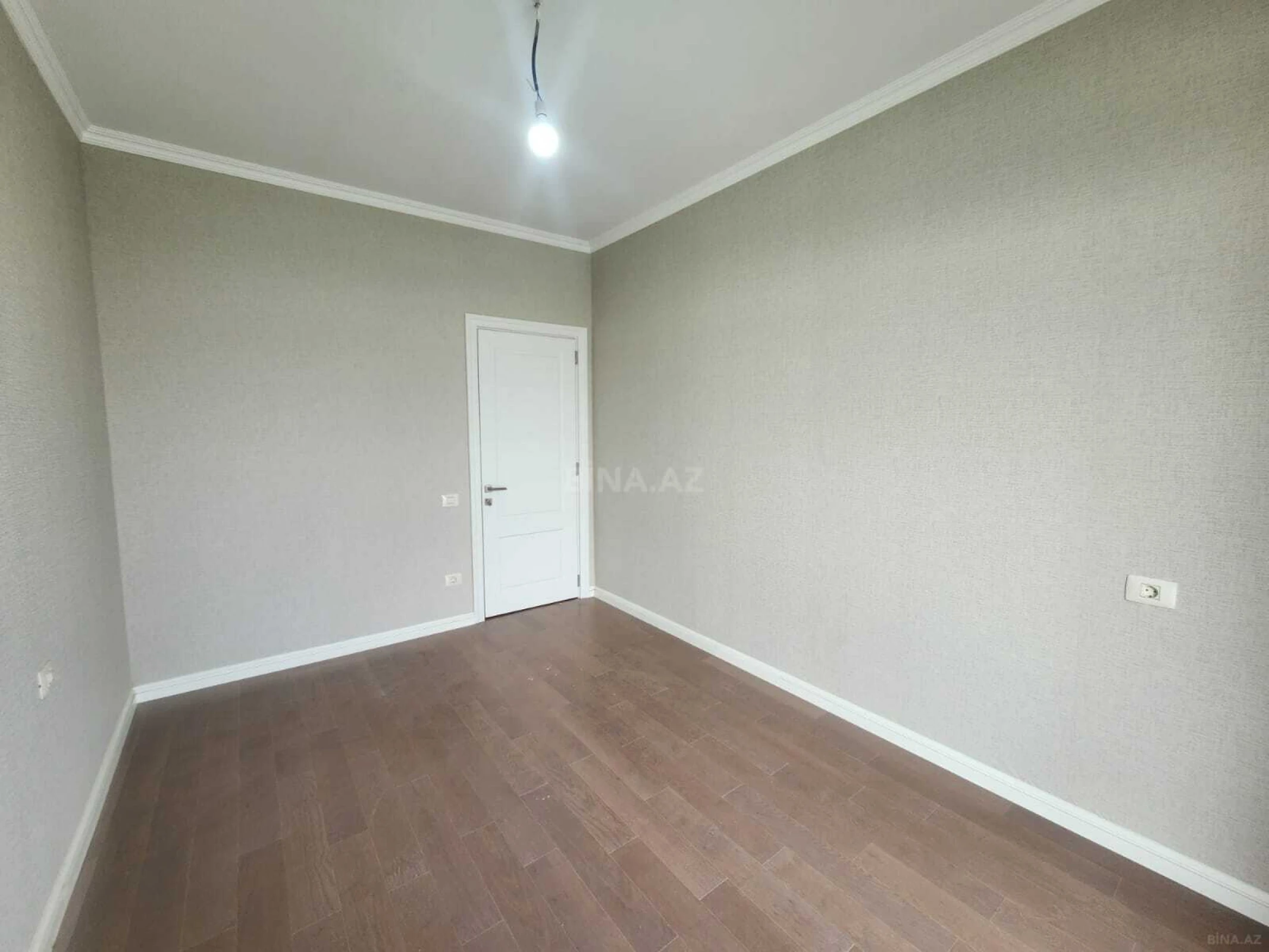 Satılır 3 otaqlı mənzil 72 m²