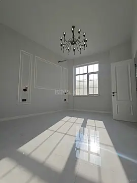 Satılır 3 otaqlı mənzil 105 m²