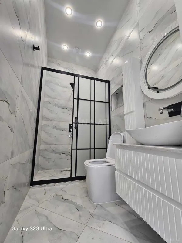 Satılır 3 otaqlı mənzil 105 m²