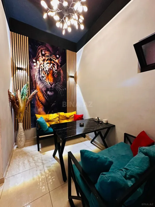 Satılır obyekt 280 m²