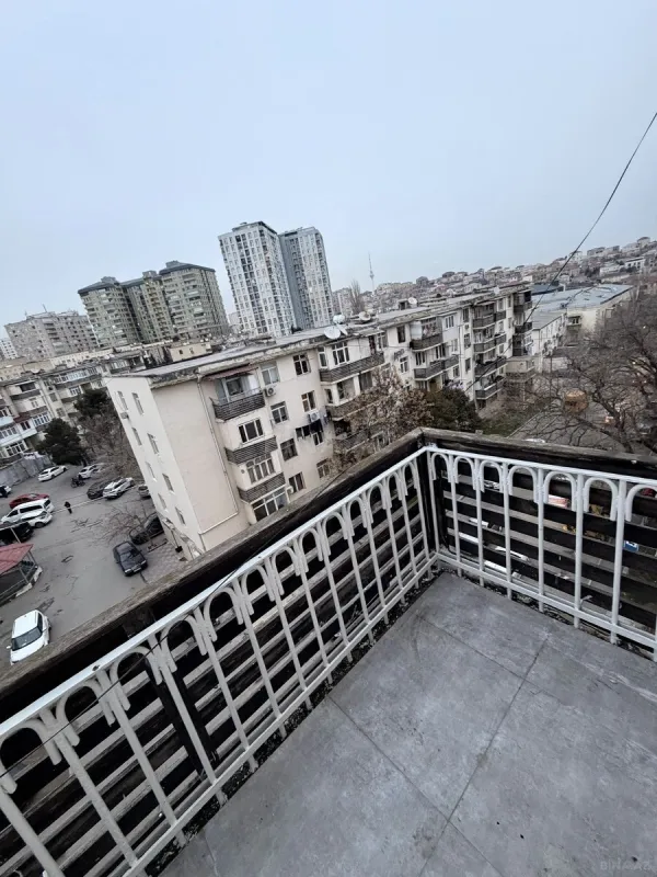 Satılır 1 otaqlı mənzil 40 m²