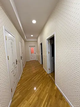 Satılır 2 otaqlı mənzil 95 m²