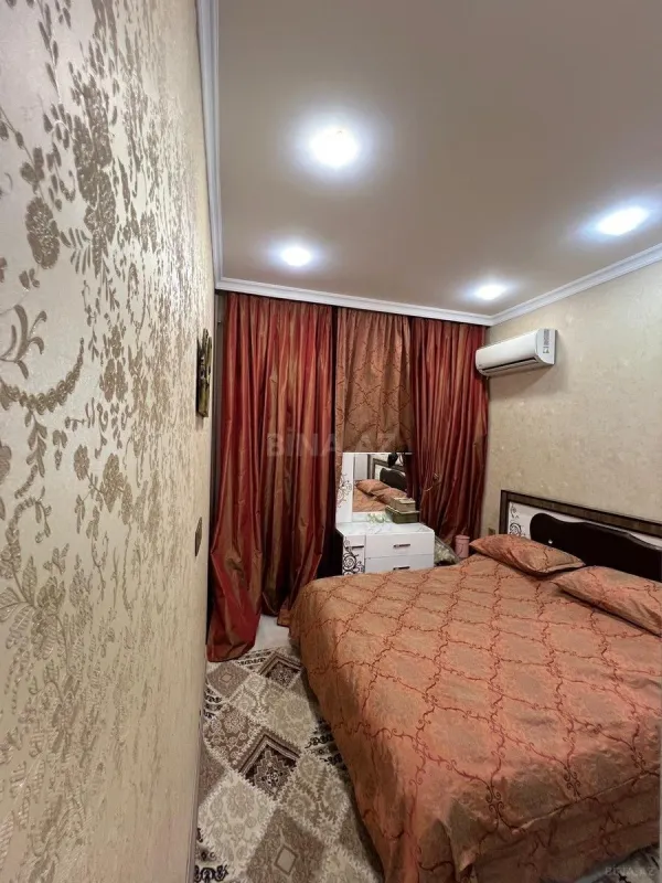 Satılır 2 otaqlı mənzil 58 m²