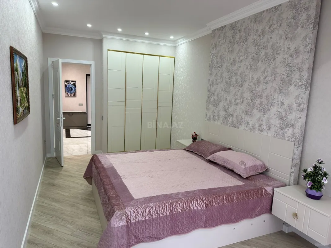 Kirayə verilir 3 otaqlı mənzil 110 m²