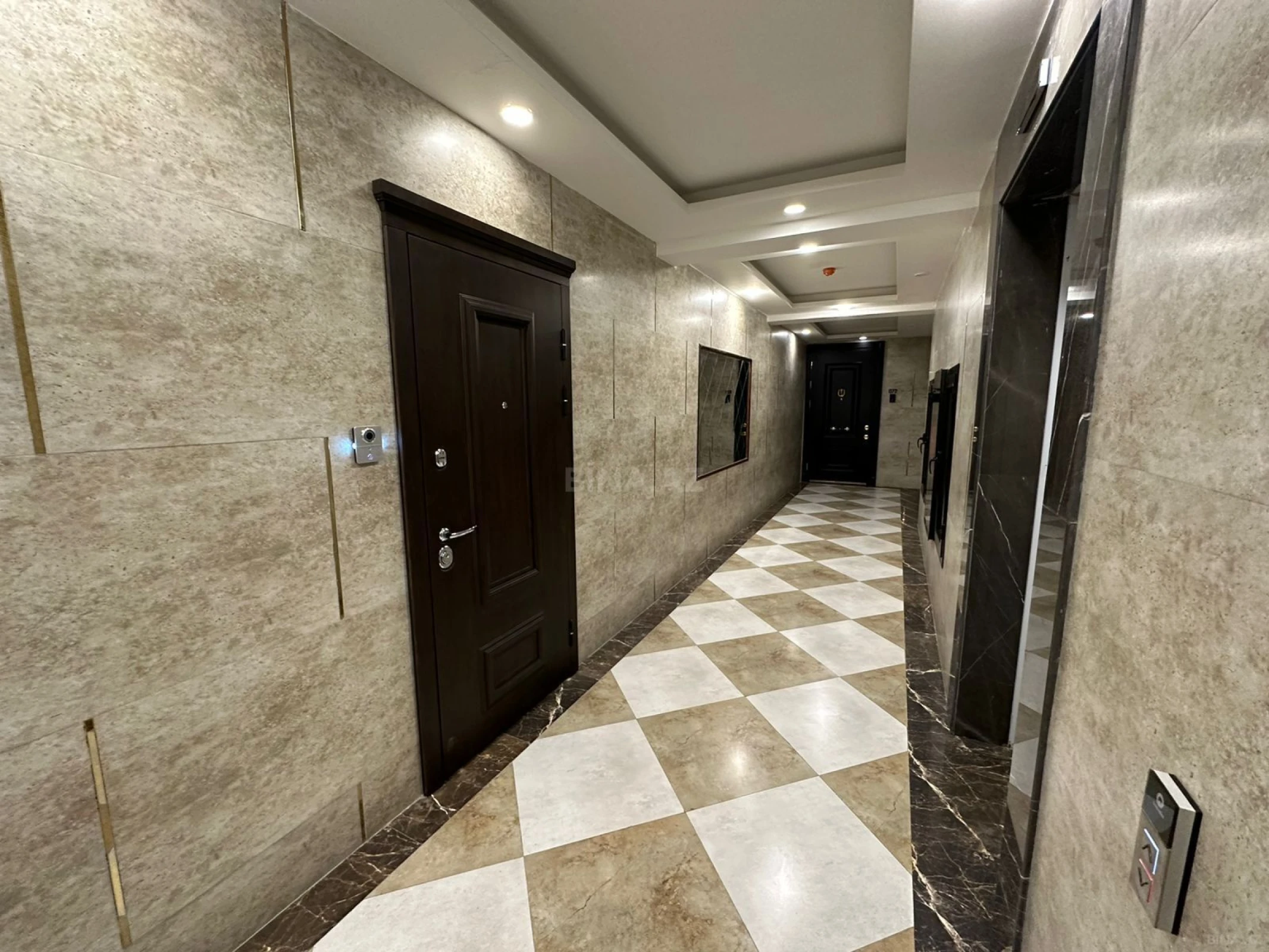 Kirayə verilir 3 otaqlı mənzil 110 m²