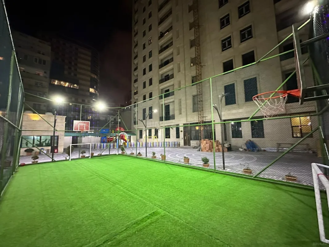 Kirayə verilir 3 otaqlı mənzil 110 m²