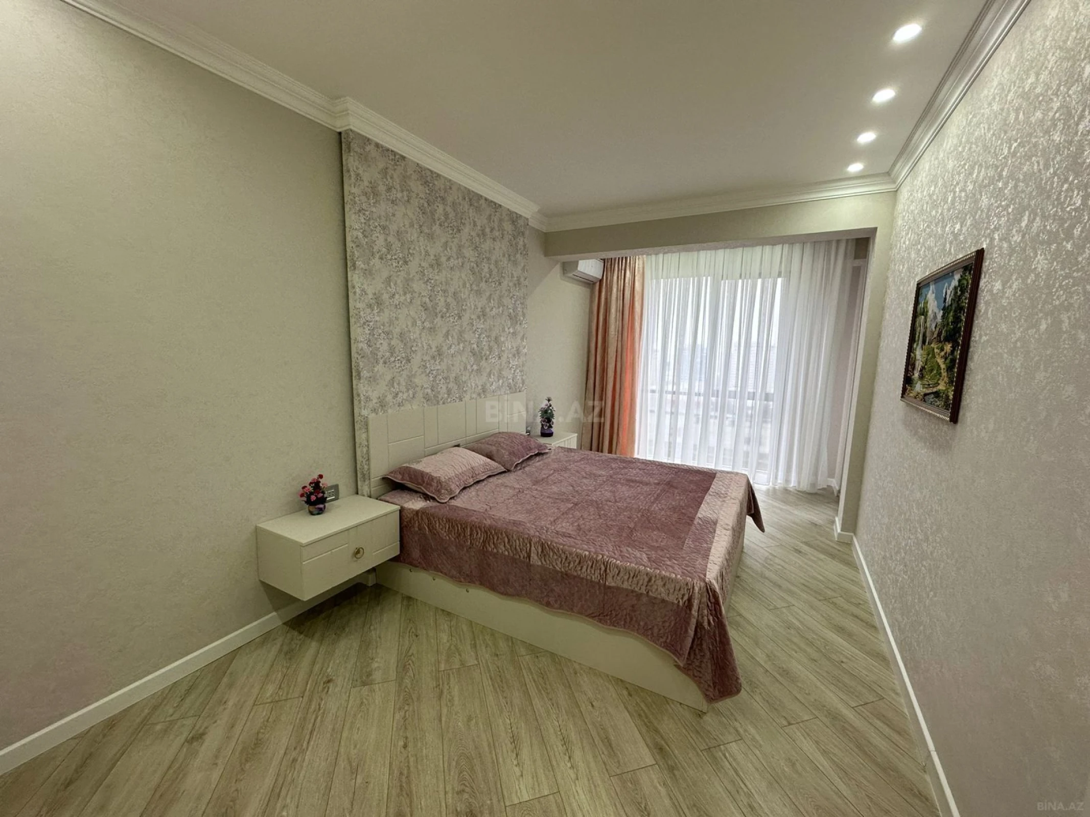 Kirayə verilir 3 otaqlı mənzil 110 m²