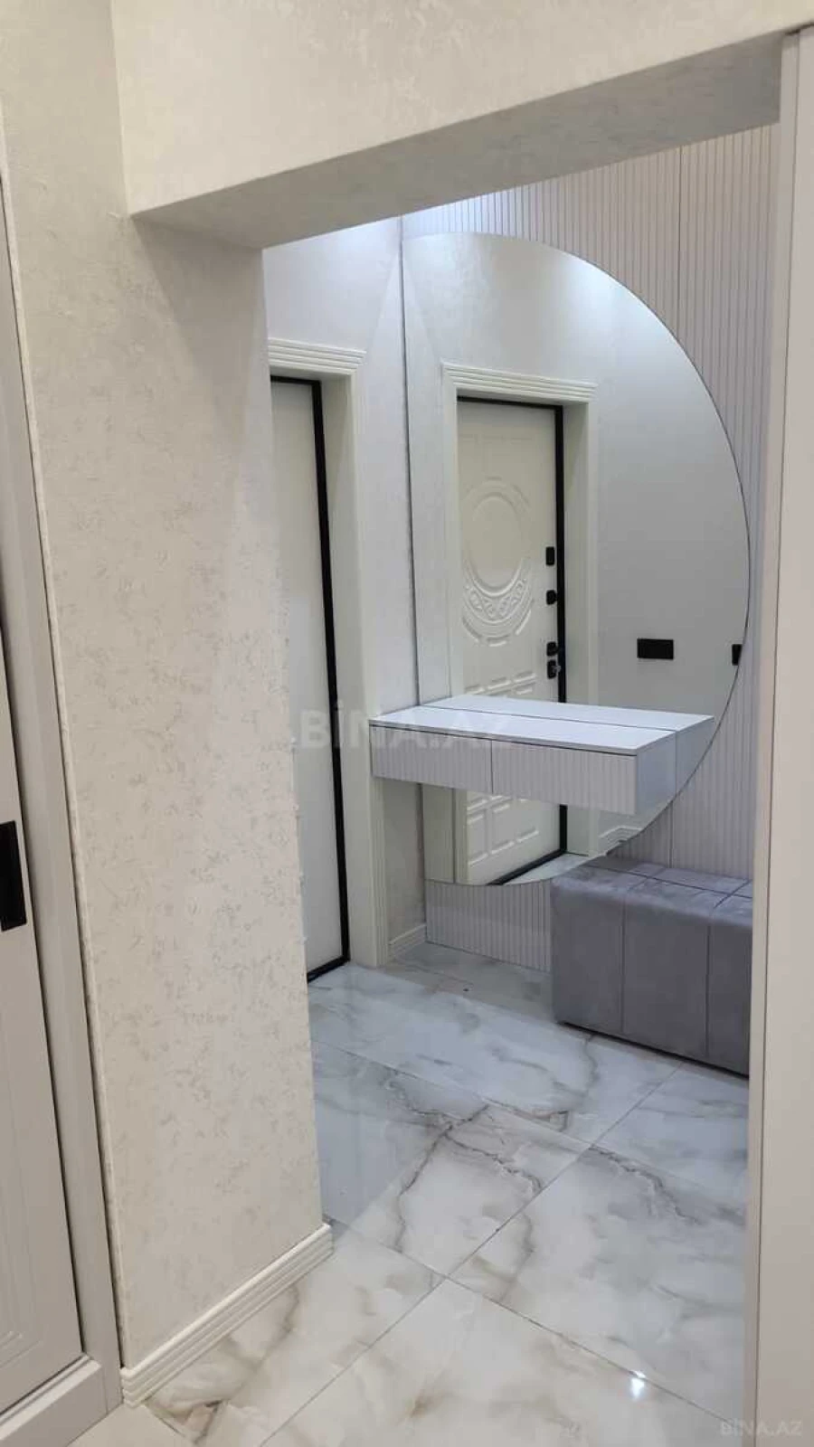 Satılır 3 otaqlı mənzil 155 m²