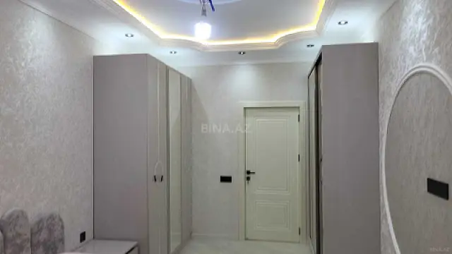Satılır 3 otaqlı mənzil 155 m²