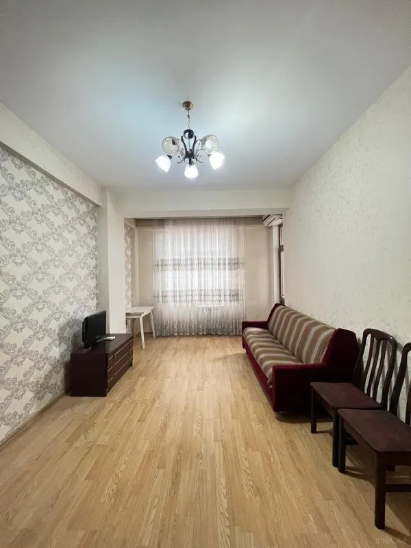 Satılır 1 otaqlı mənzil 54 m²