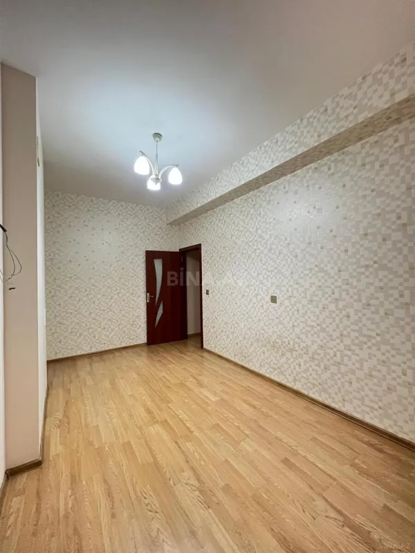 Satılır 1 otaqlı mənzil 54 m²