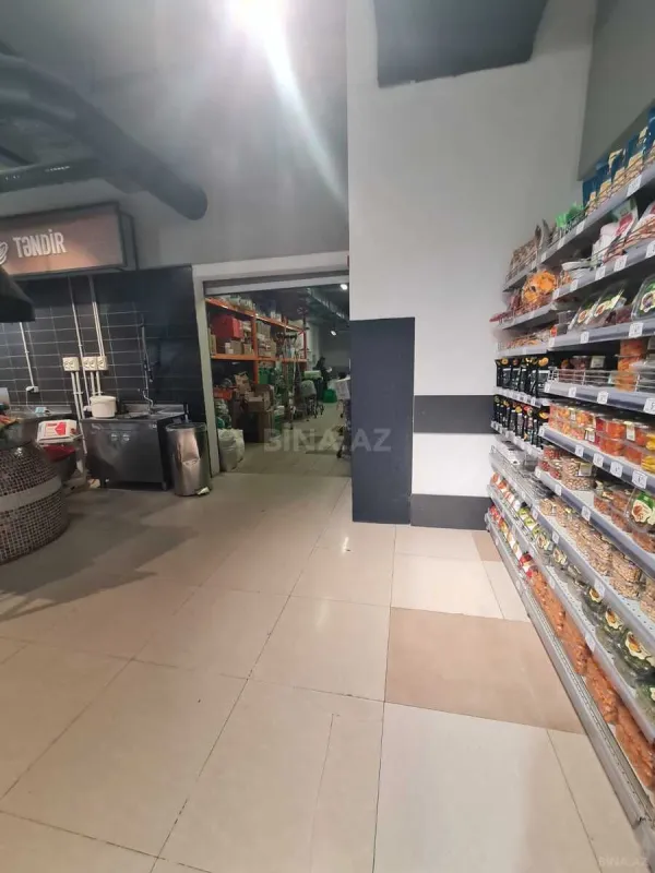 Satılır obyekt 1800 m²