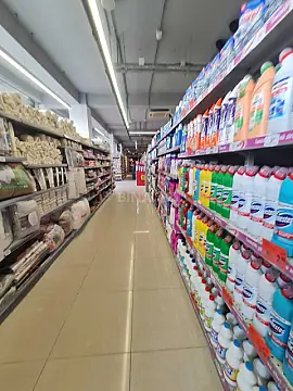 Satılır obyekt 1800 m²