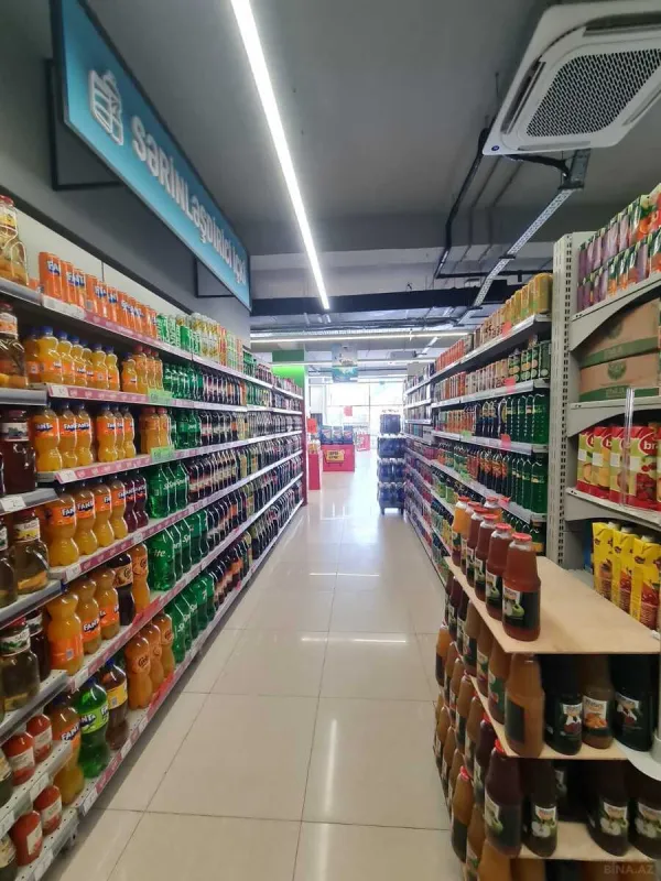 Satılır obyekt 1800 m²