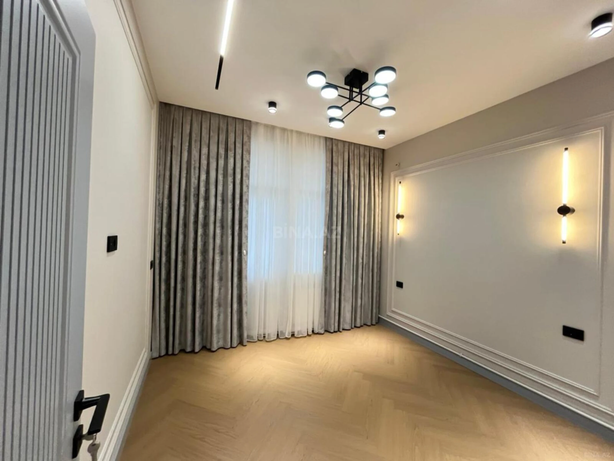 Satılır 3 otaqlı mənzil 85 m²