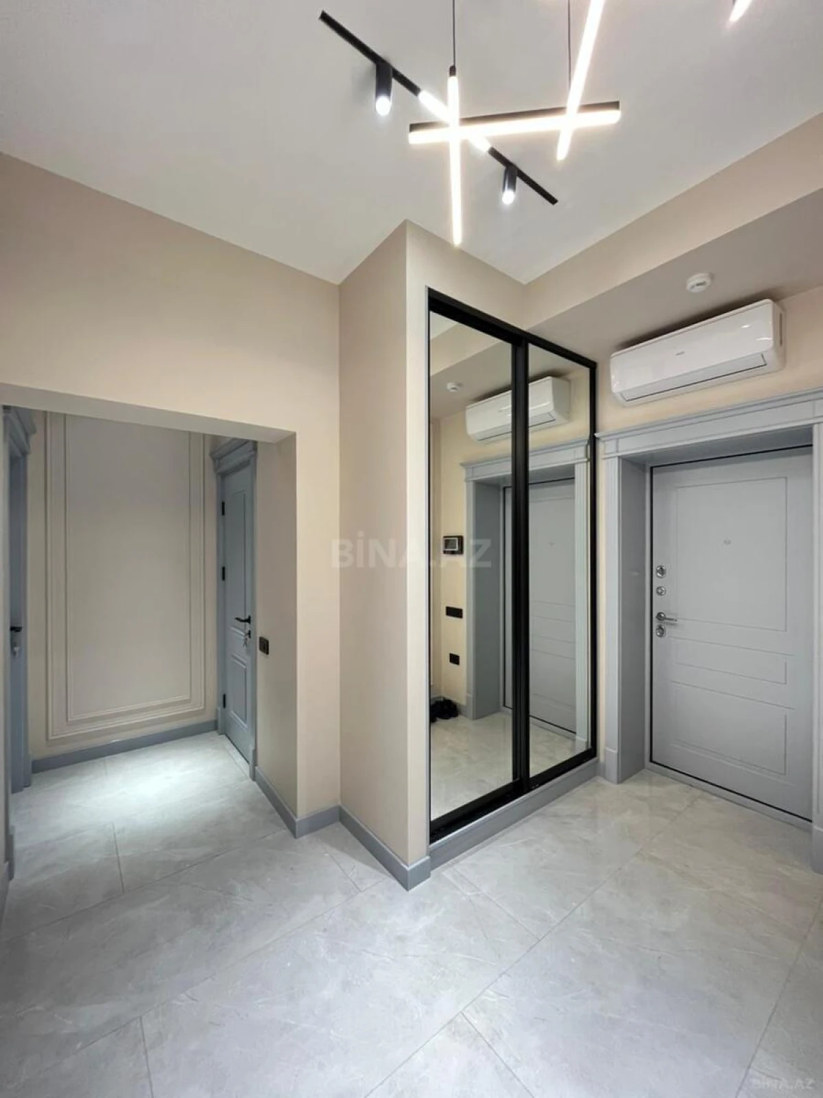 Satılır 3 otaqlı mənzil 85 m²