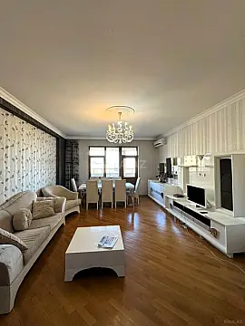 Satılır 4 otaqlı mənzil 175 m² — Bakı, Nəsimi 4 otaq 175.00 m²