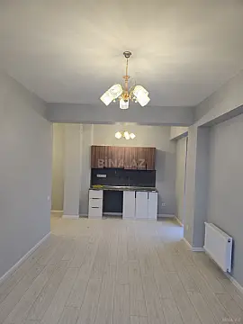 Satılır 2 otaqlı mənzil 75 m²