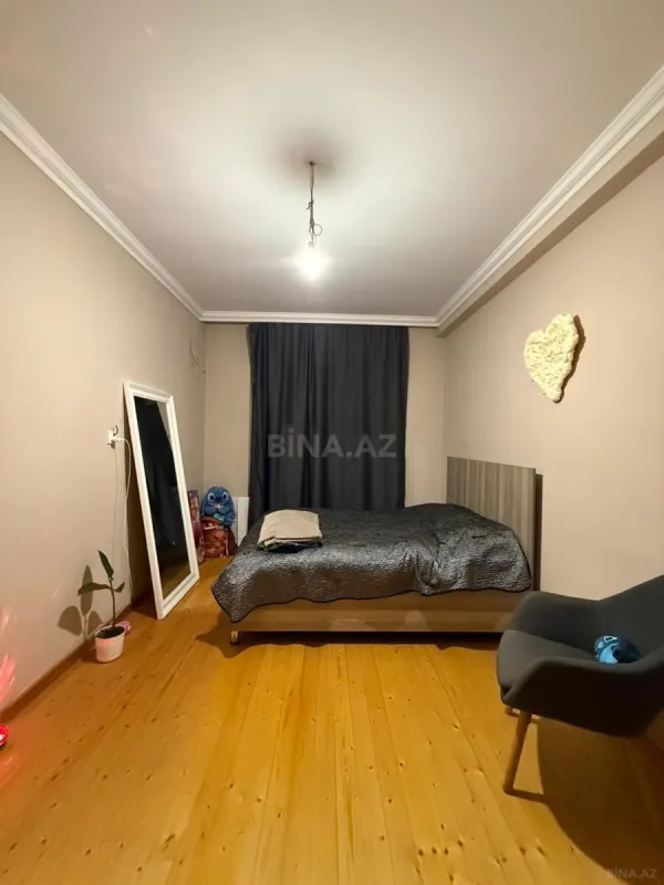 Satılır 2 otaqlı mənzil 58 m²