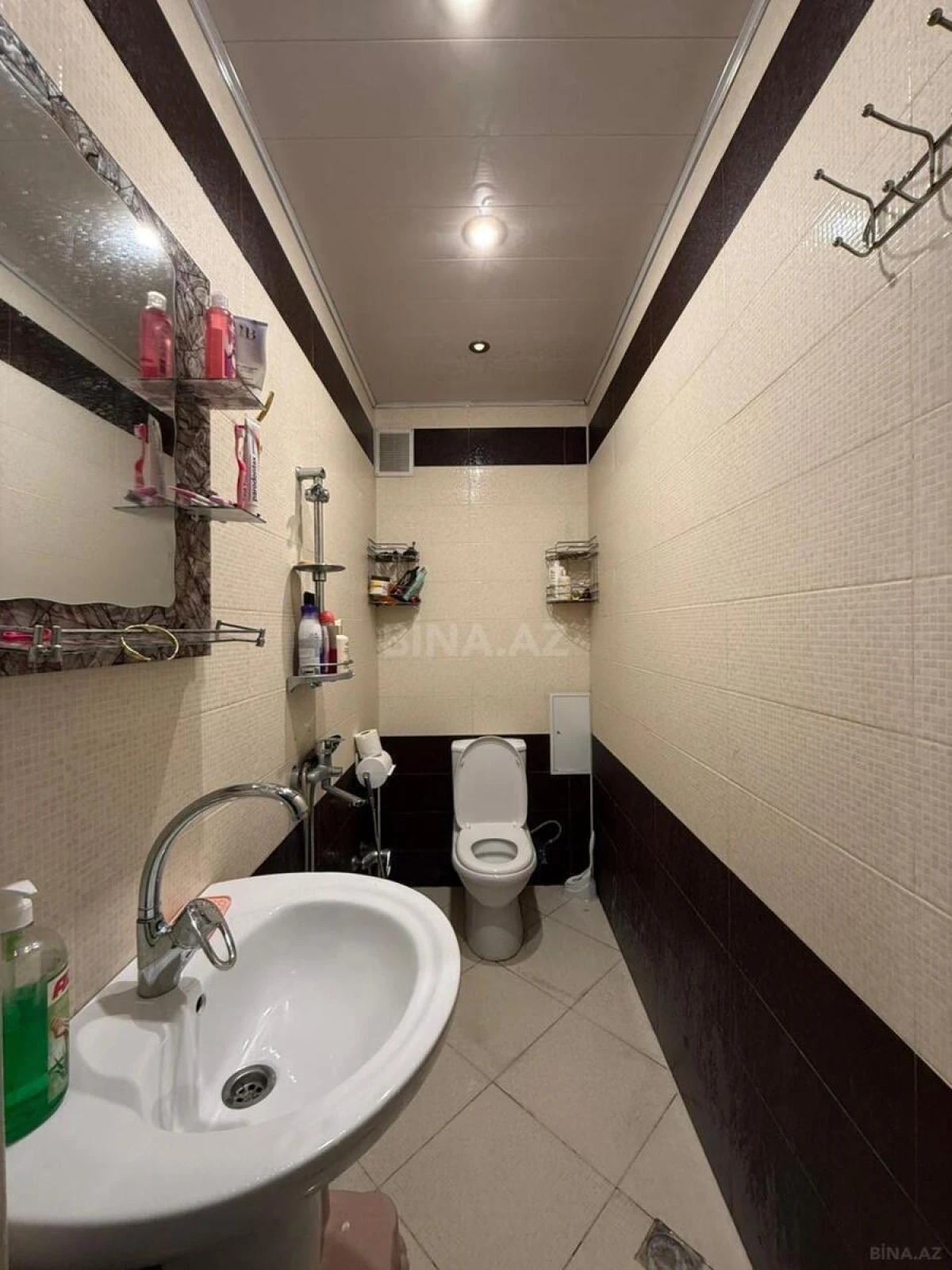 Satılır 2 otaqlı mənzil 58 m²