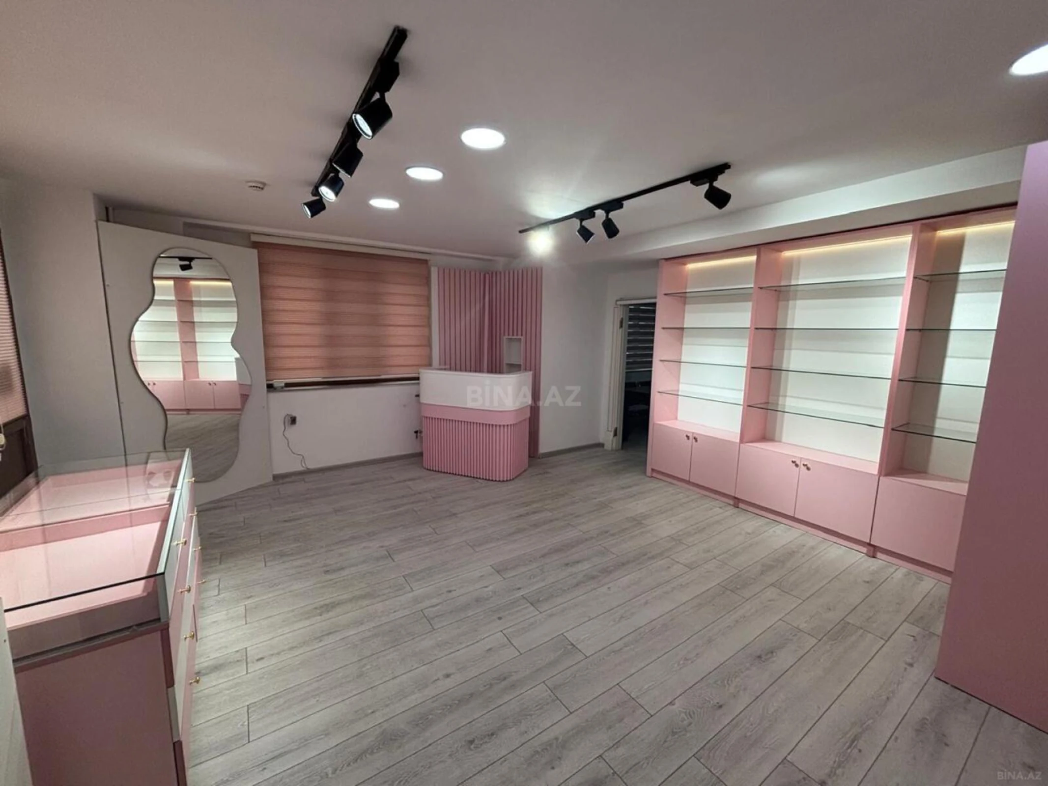 Kirayə verilir obyekt 55 m²