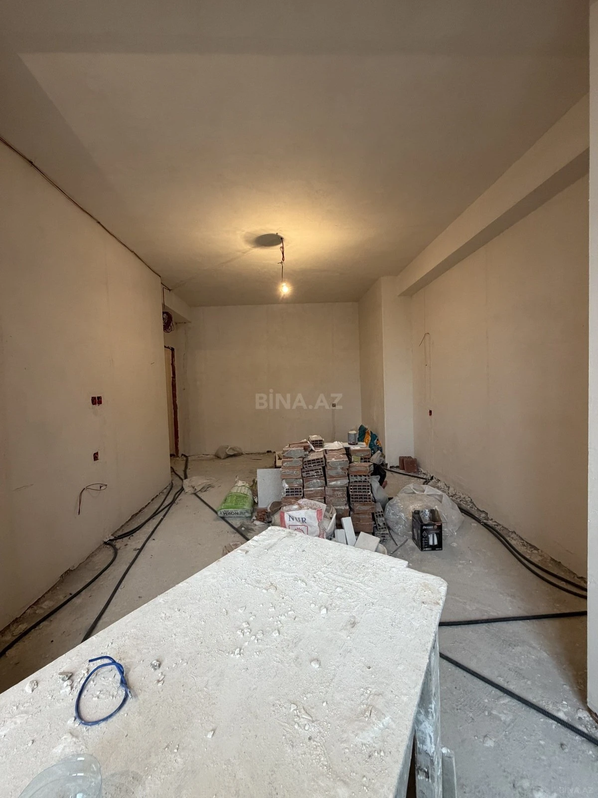 Satılır 3 otaqlı mənzil 81 m²