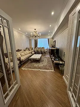 Satılır 3 otaqlı mənzil 135 m² — Bakı, Memar Əcəmi yanı 3 otaq 135.00 m²
