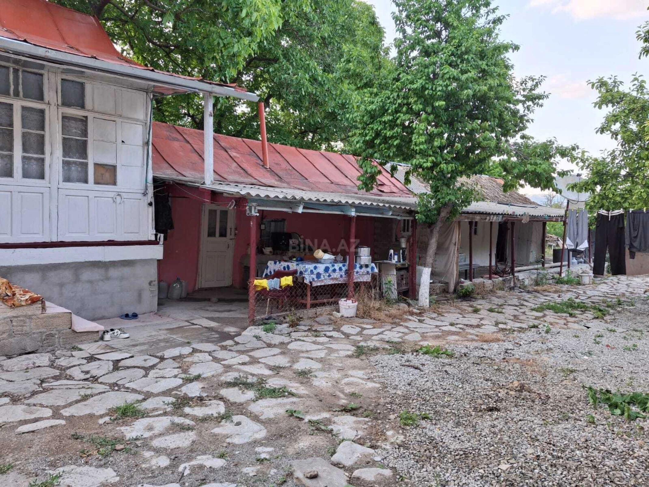 Satılır 2 otaqlı həyət evi 100 m²