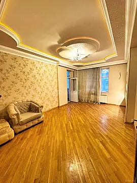 Satılır 3 otaqlı mənzil 115 m² — Bakı, 8-ci kilometr 3 otaq 115.00 m²