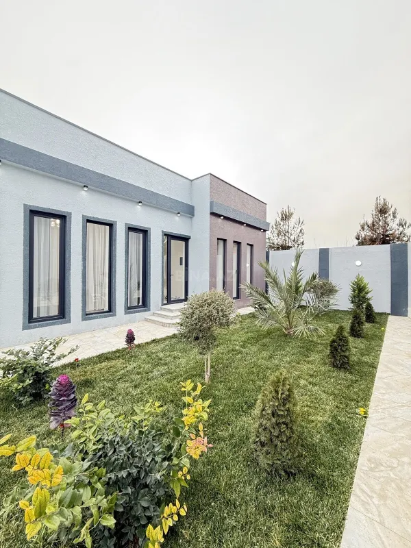 Satılır 4 otaqlı həyət evi 160 m²