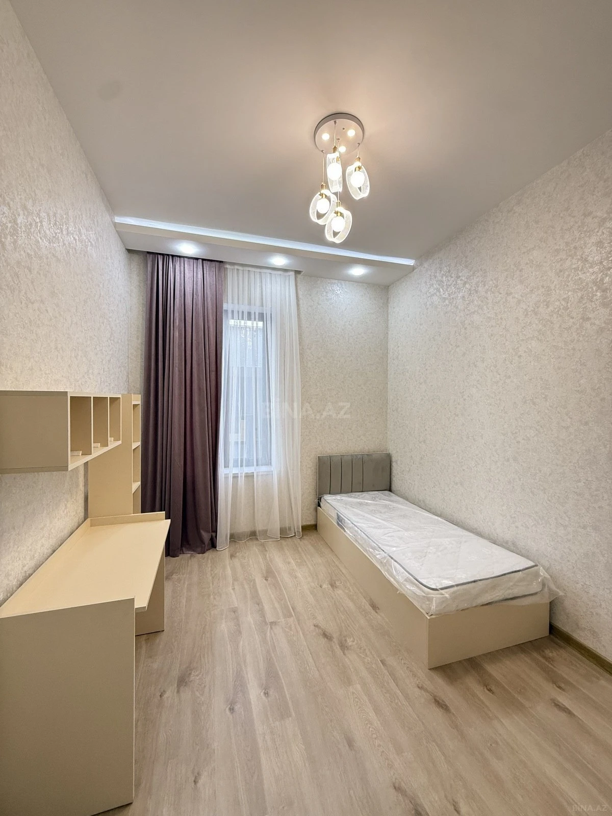 Satılır 4 otaqlı həyət evi 160 m²