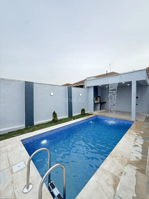 Satılır 4 otaqlı həyət evi 160 m²