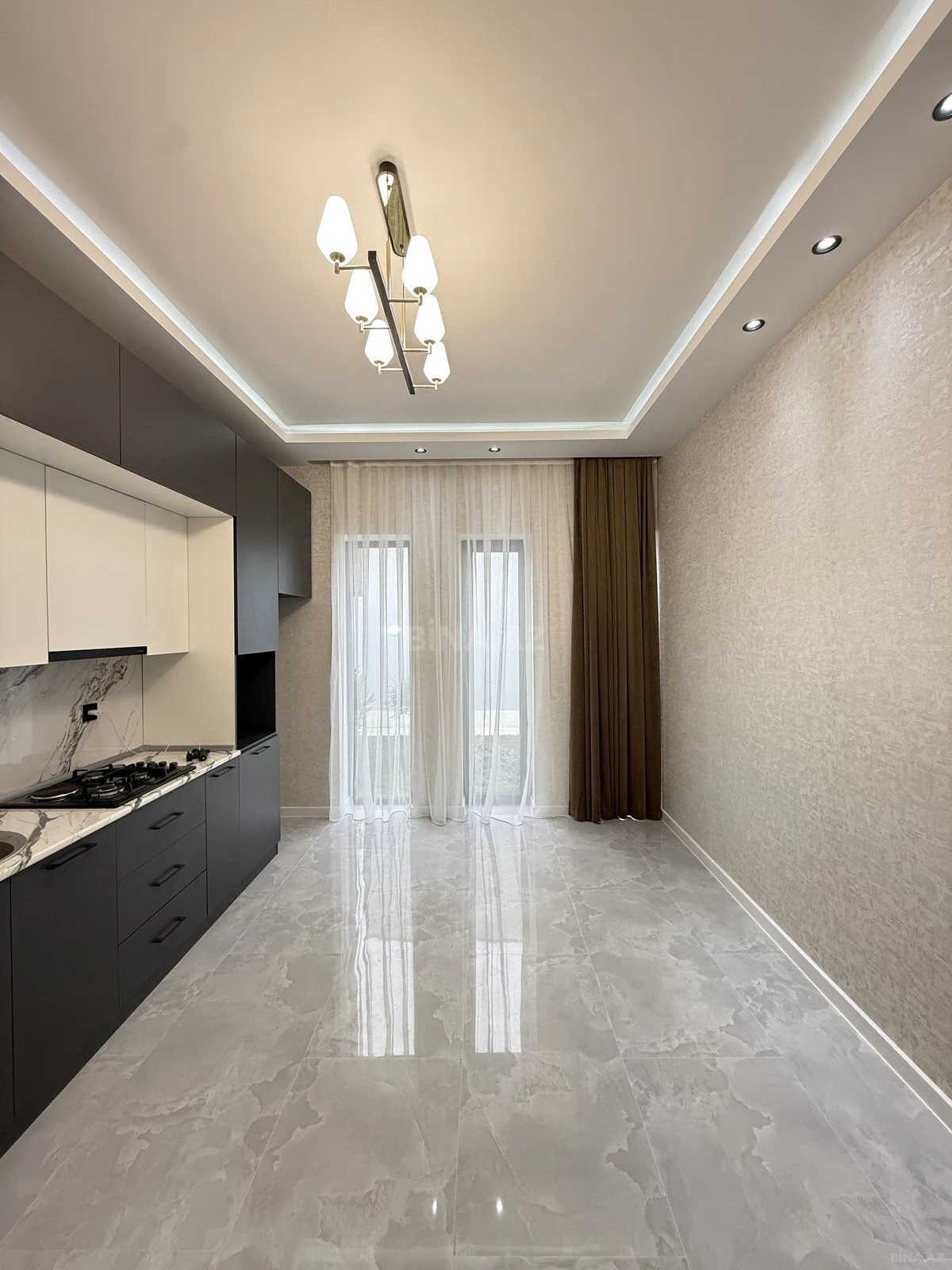 Satılır 4 otaqlı həyət evi 160 m²