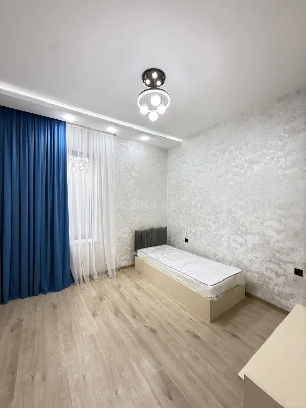 Satılır 4 otaqlı həyət evi 160 m²