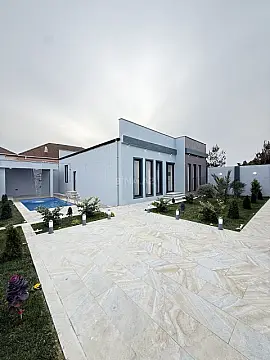 Satılır 4 otaqlı həyət evi 160 m²