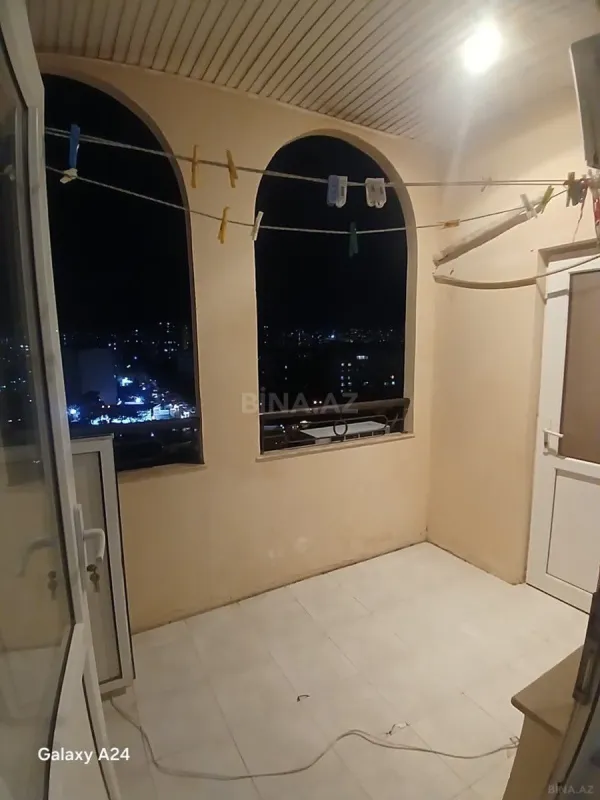Satılır 3 otaqlı mənzil 128 m²