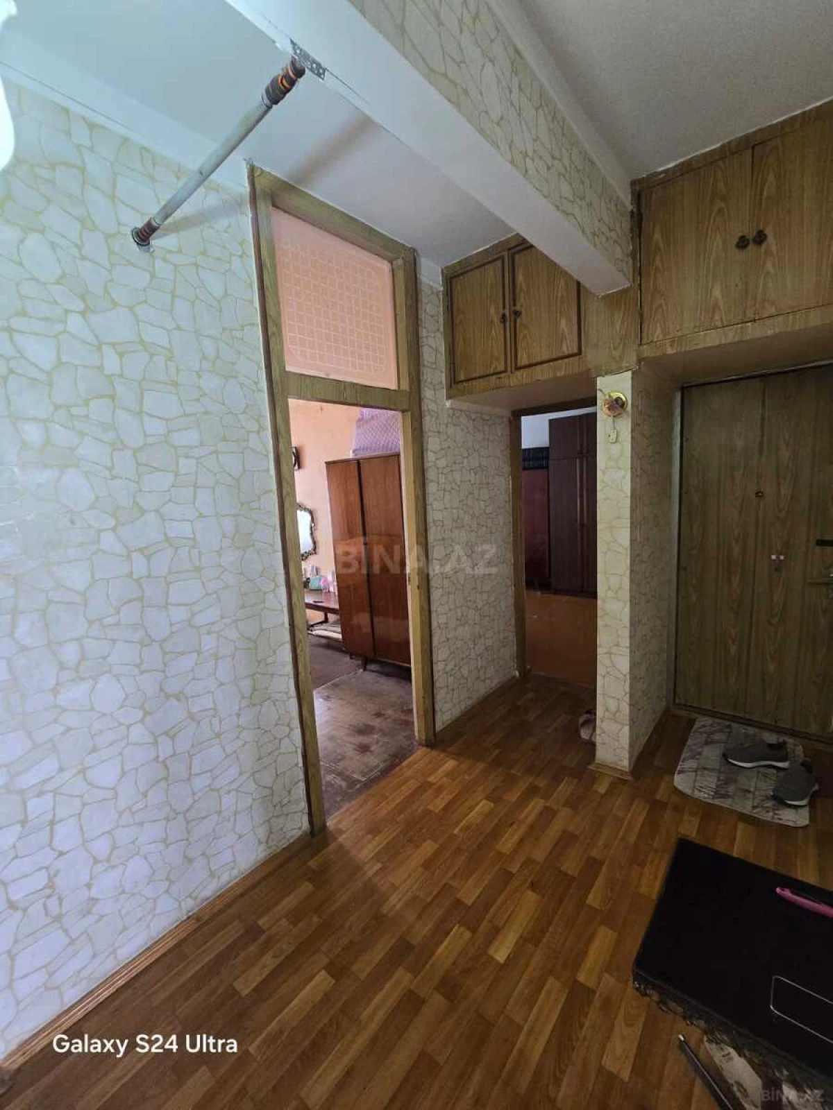 Satılır 4 otaqlı mənzil 100 m²