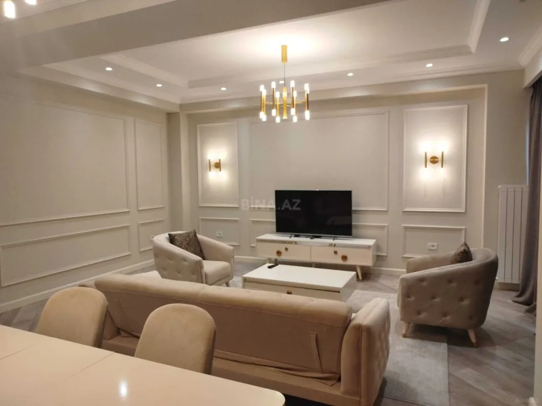 Kirayə verilir 3 otaqlı mənzil 146 m²