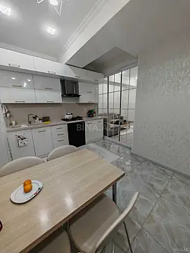 Satılır 2 otaqlı mənzil 85 m²