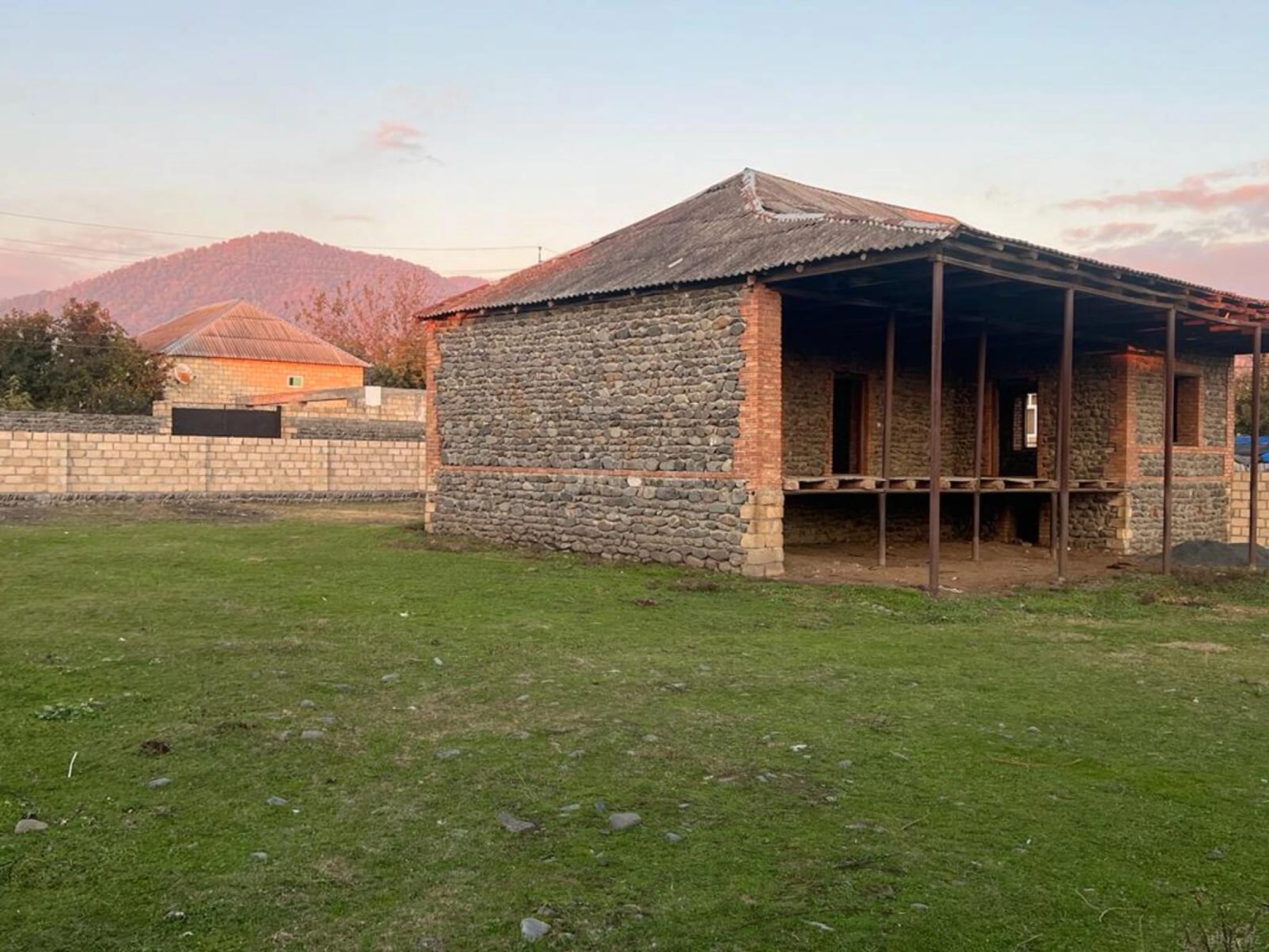 Satılır torpaq sahəsi 10 m²