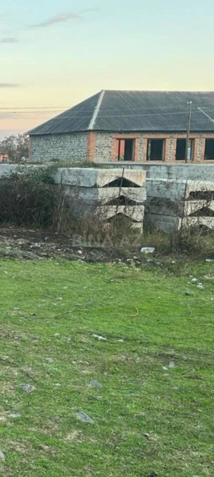 Satılır torpaq sahəsi 10 m²