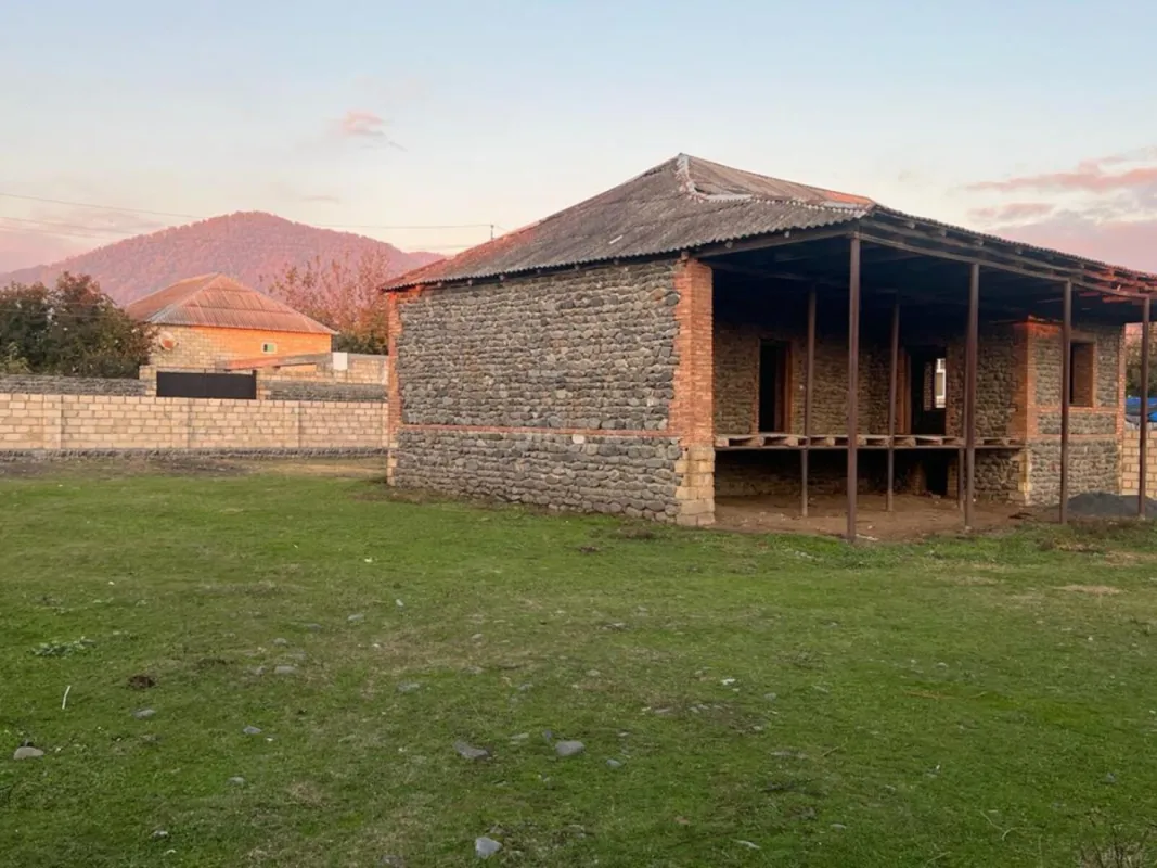 Satılır torpaq sahəsi 10 m²