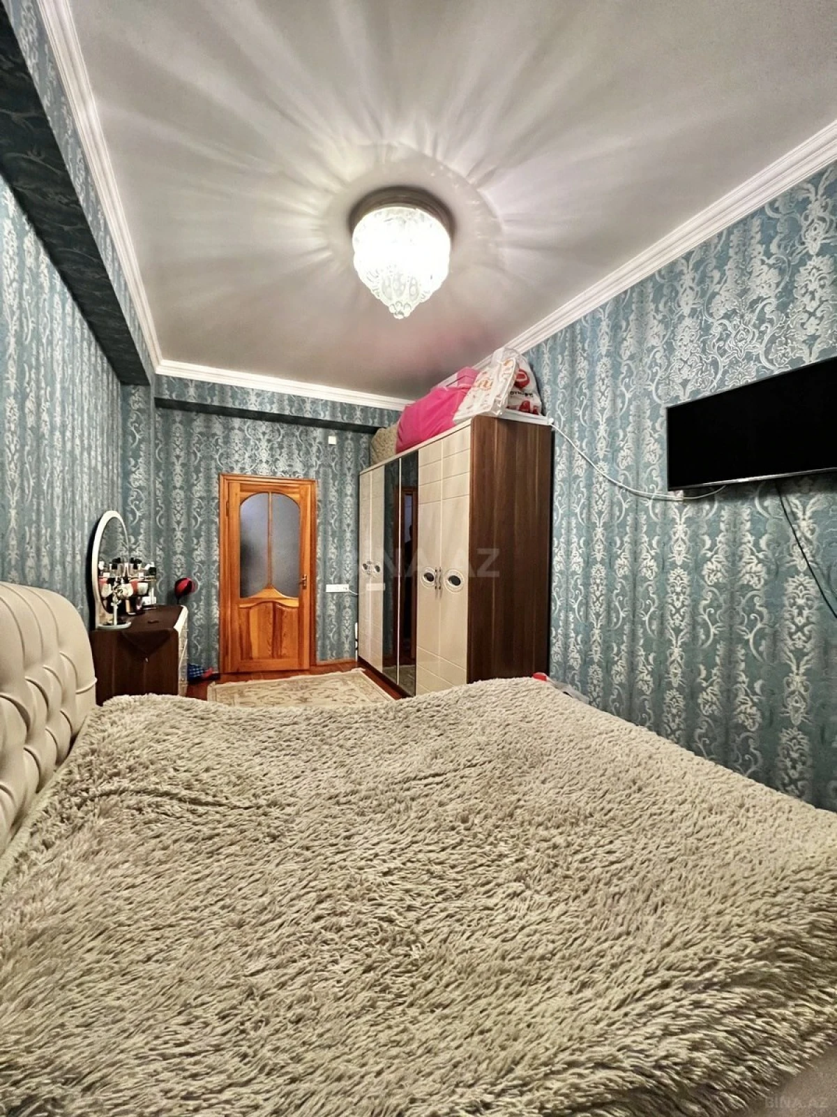Satılır 3 otaqlı mənzil 105 m²