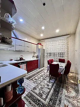Satılır 3 otaqlı mənzil 105 m²