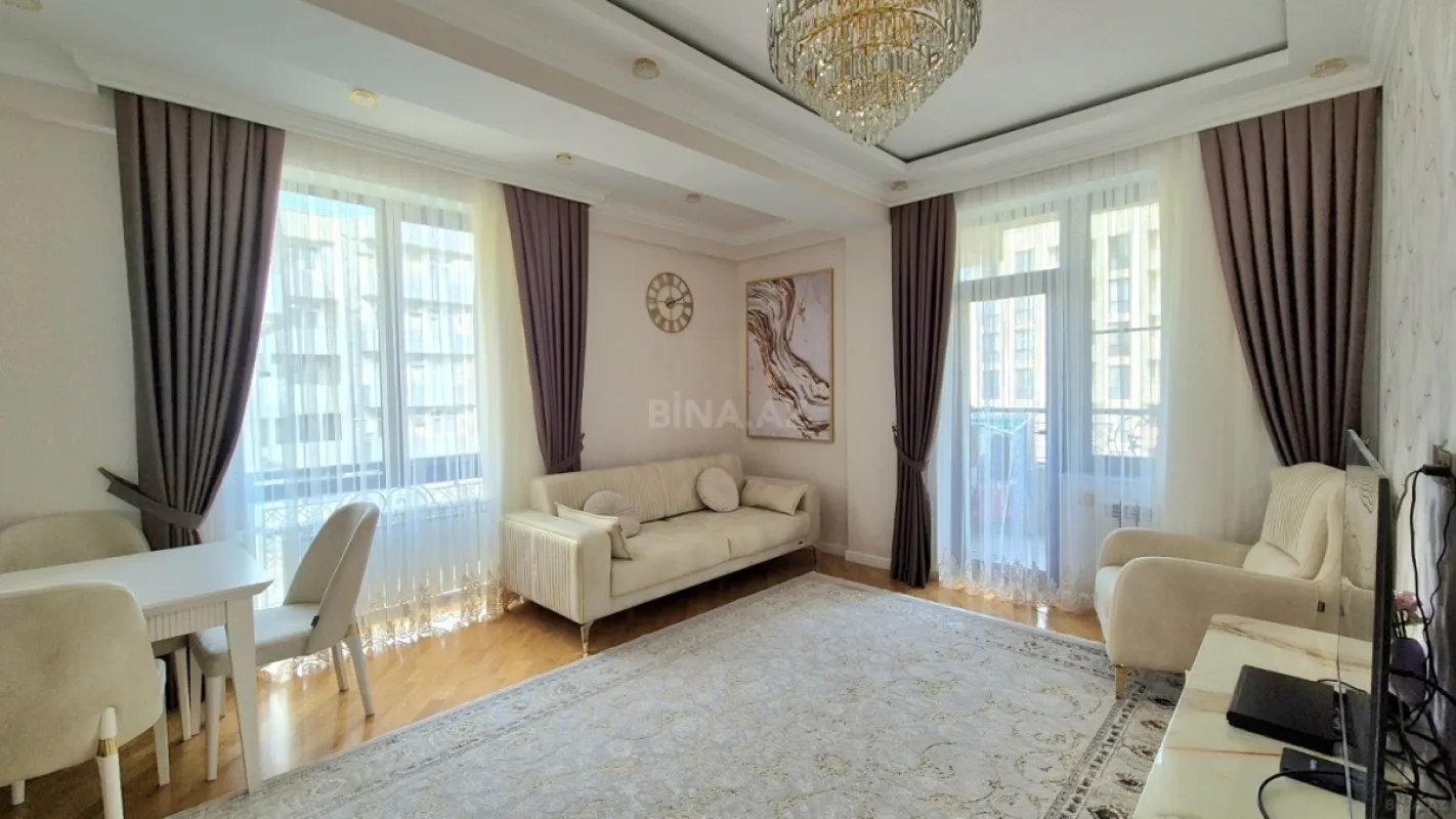 Satılır 3 otaqlı mənzil 91 m²