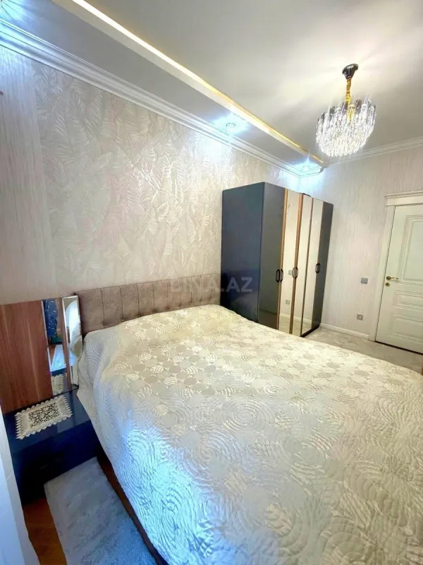 Satılır 3 otaqlı mənzil 91 m²
